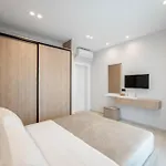 Crystal 13 Ksamil