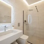 Vila Crystal 13 *